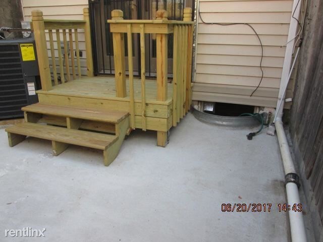 Foto del edificio - 4 br, 1.5 bath Townhome - 1217 Etting St