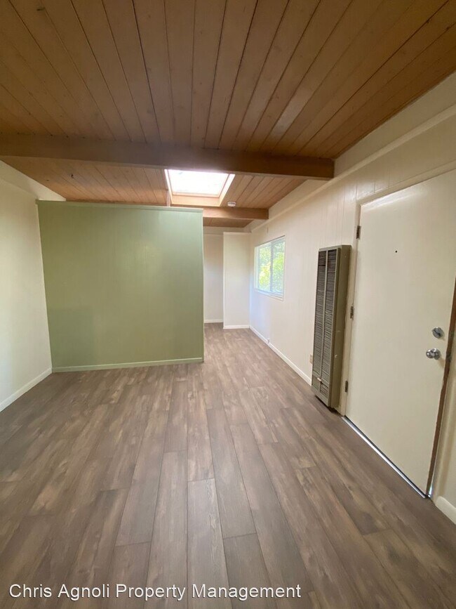 Building Photo - 1 br, 1 bath House - 840 Mission Canyon Ro...