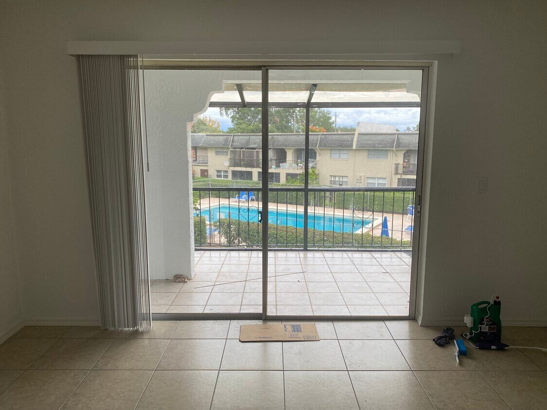 Foto del edificio - 612 E San Sebastian Ct