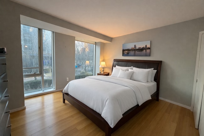 Building Photo - 2 Earhart St