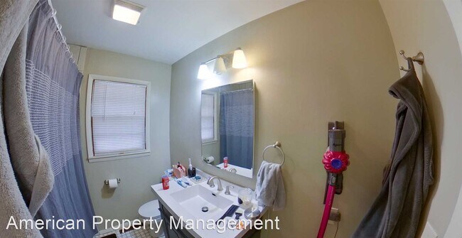 Building Photo - 3 br, 2 bath House - 2006 Anderson Ave