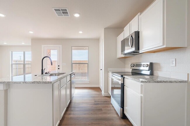 Foto del edificio - 3521 Turner Ave