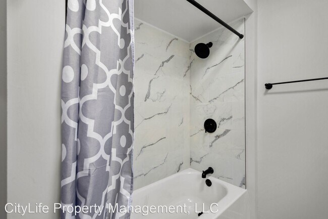 Foto del edificio - 4 br, 1 bath House - 103 Merritt Avenue