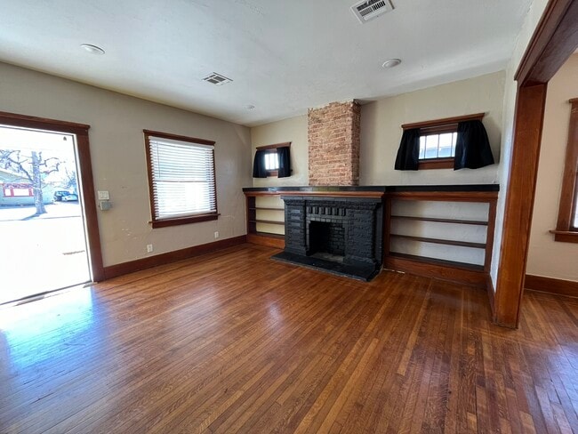 Building Photo - 115 NW 29th St