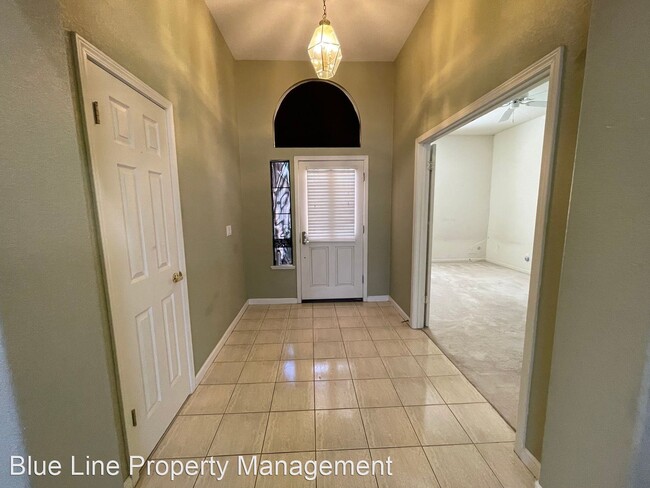 Building Photo - 3 br, 2.5 bath House - 700 Outrigger Cir.