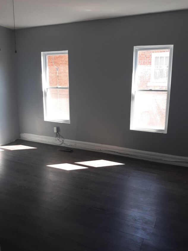 Habitación Principal - 558 E Whittier St
