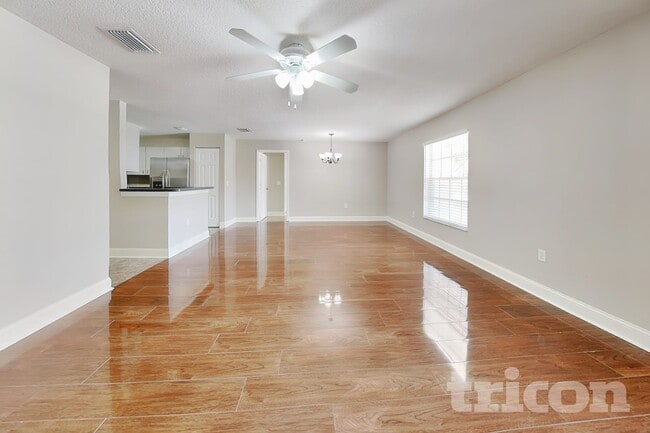 Building Photo - 2313 Pleasure Run Dr