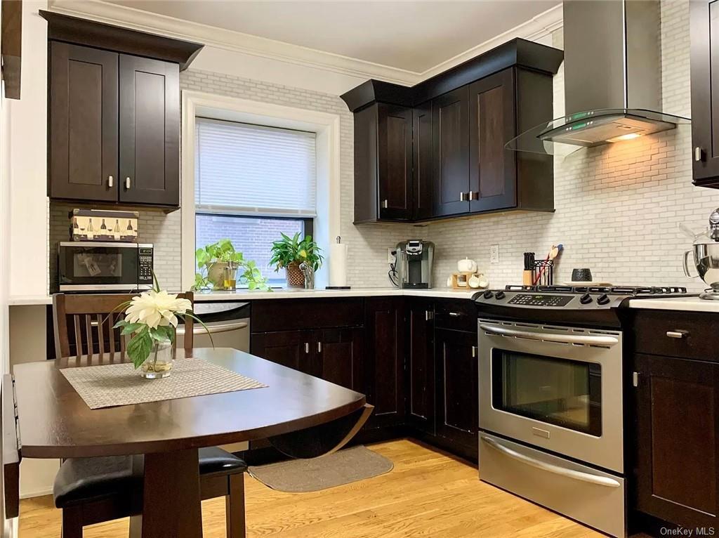 Foto principal - 240 Halstead Ave
