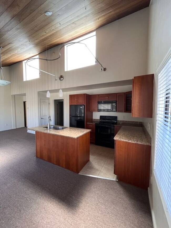 Foto del edificio - CM550L