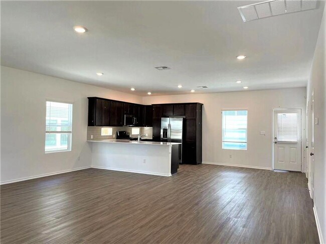 Foto del edificio - 1513 Weatherford Ln