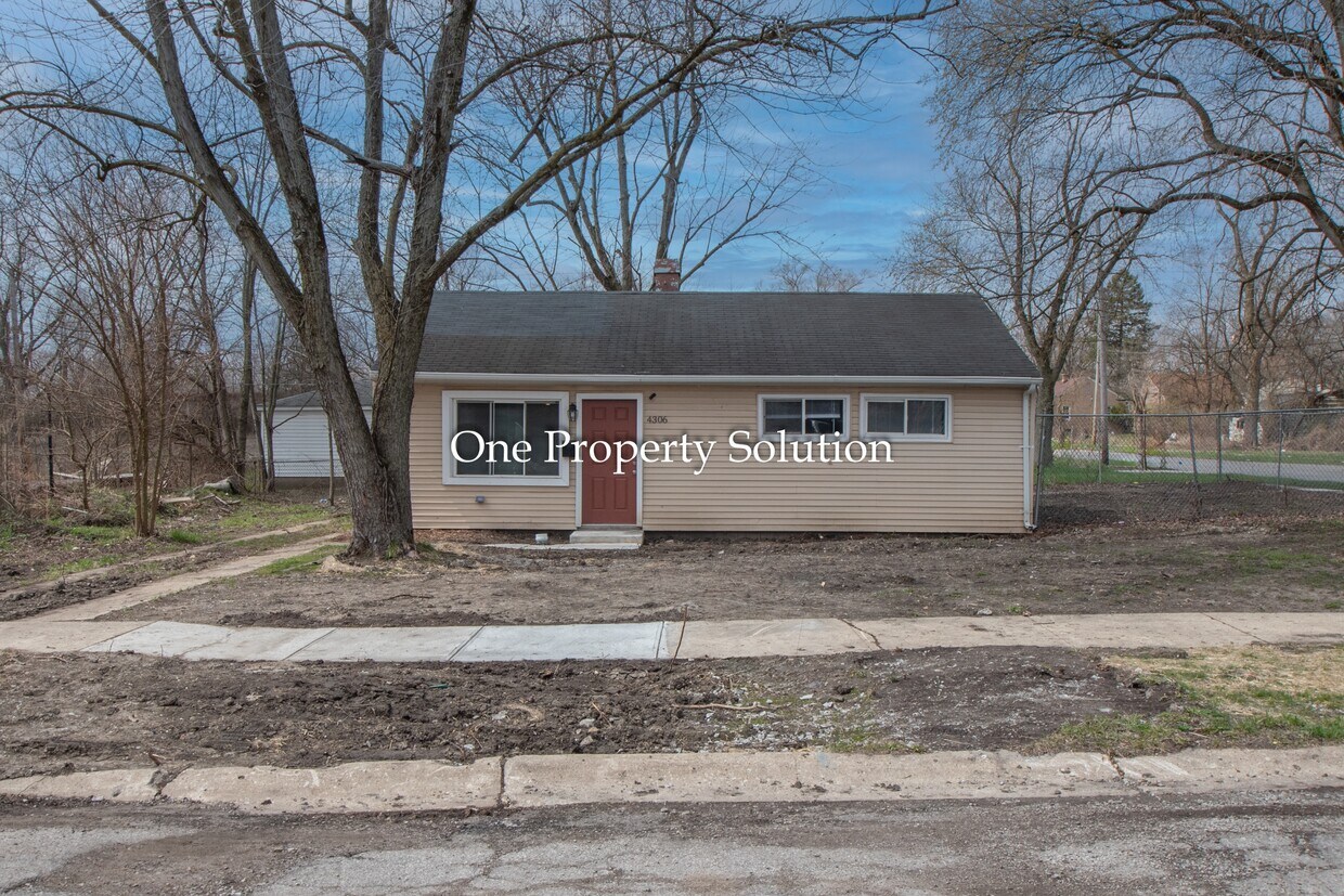 Primary Photo - 4306 Louisiana Pl