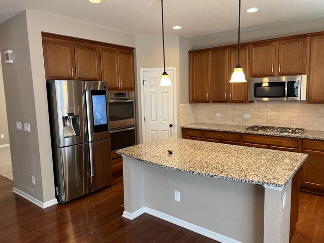 Foto del edificio - Spacious Corner-Lot Gem in South Denver Metro
