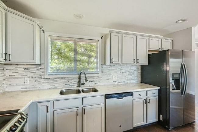 Building Photo - 1860 W 104Th Place, Northglenn, CO, 80234