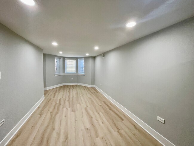 Foto del edificio - 2239 W 19th St