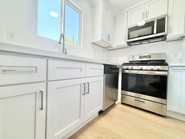 Foto del edificio - 329 S Ave 59
