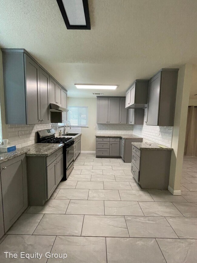 Foto del edificio - 3 br, 2 bath House - 1524 N Thomas Court