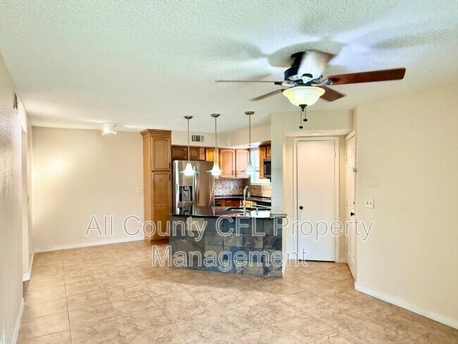 Foto del edificio - 5773 Gatlin Ave