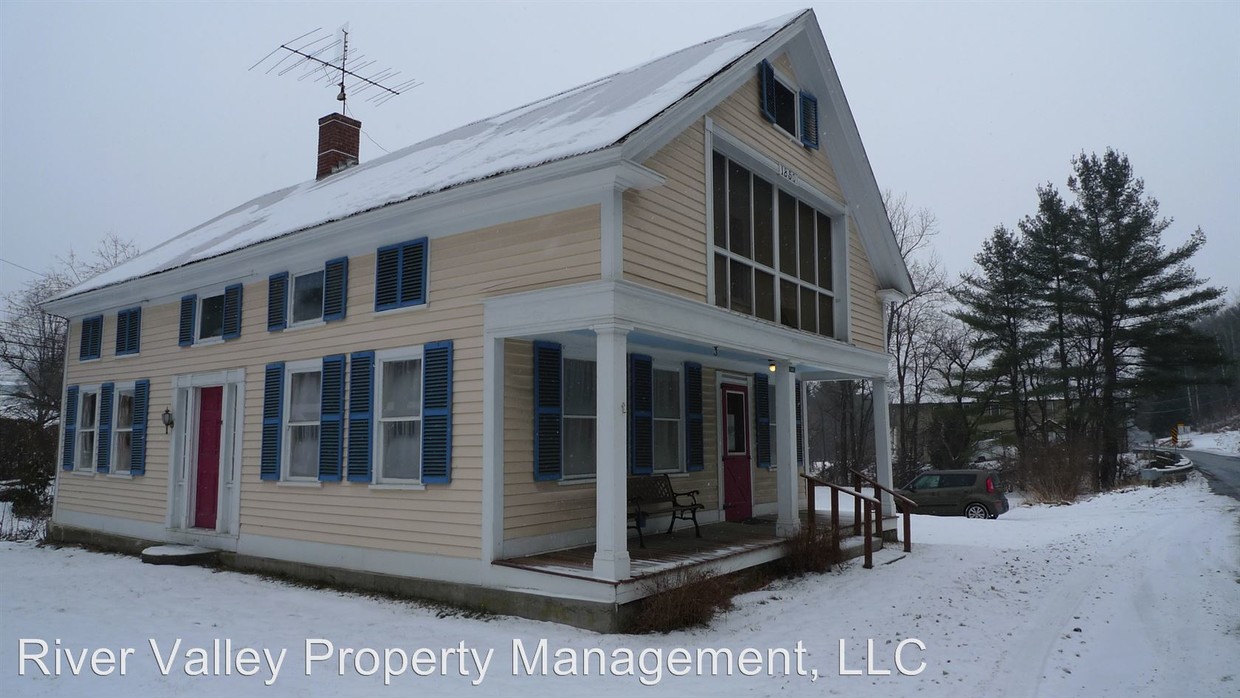 Primary Photo - 2 br, 1 bath Apartment - 144 Route 12