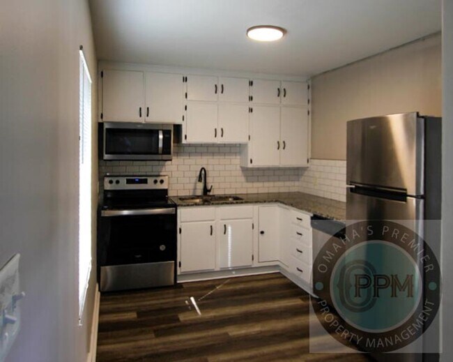 Foto del edificio - Updated Duplex Near Downtown! - 2 Bed / 1 Bath / 800SF