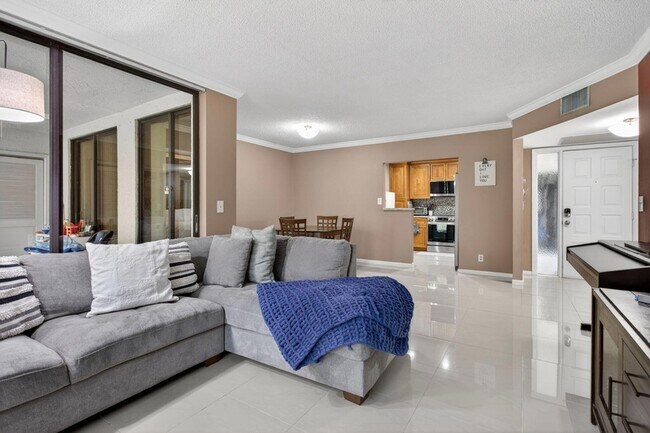 Foto del edificio - 4483 Carambola Cir S
