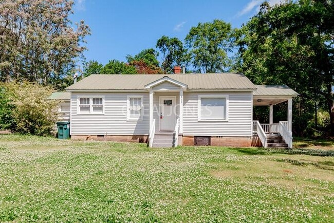 Building Photo - 511 Shiloh Rd