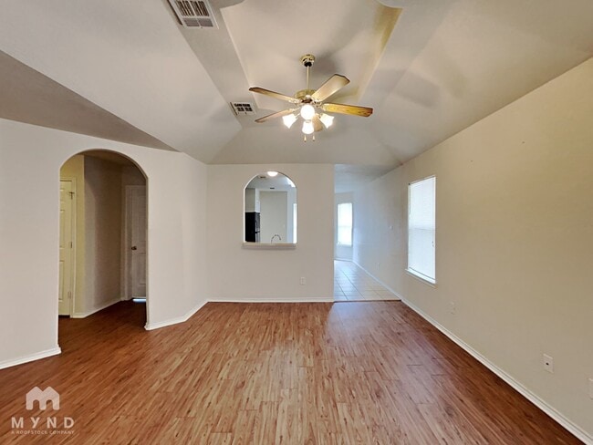 Building Photo - 6539 Estes Flats