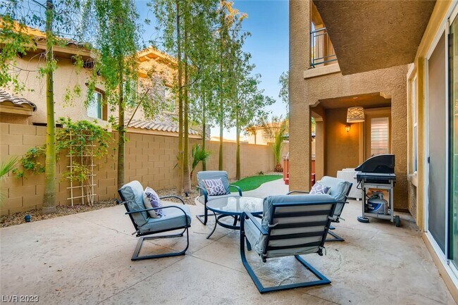 Foto del edificio - 530 Via Ripagrande Ave