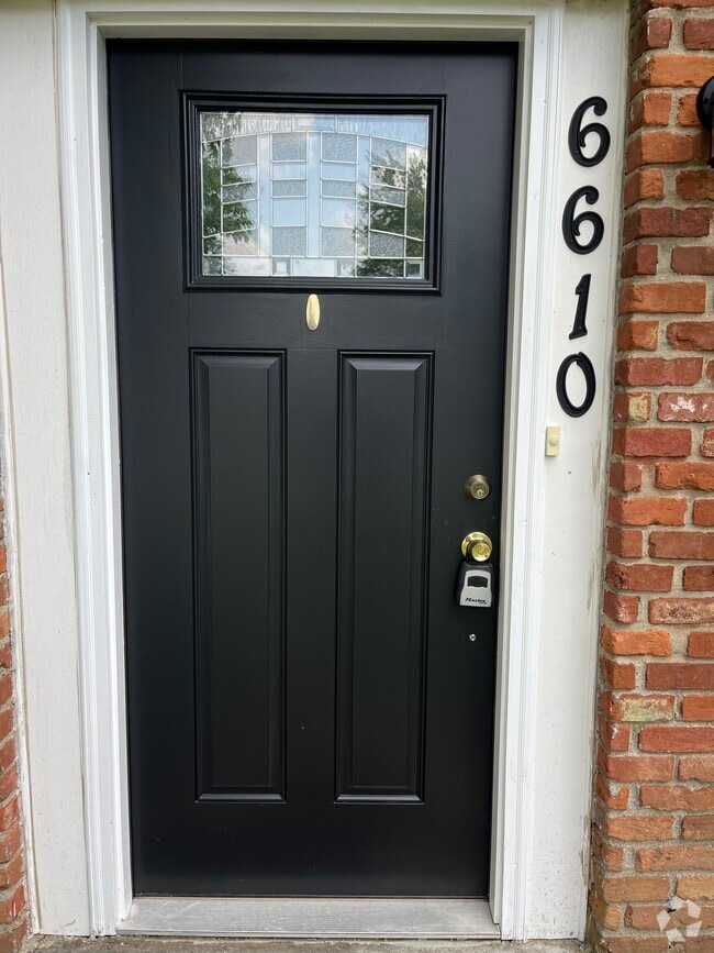 Welcome! - 6610 Vandre Ave