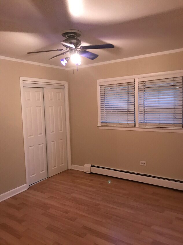 6028 S Archer Rd Unit 5, Summit, IL 60501 Condo for Rent in Summit