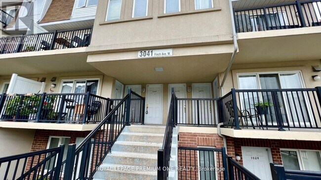 Photo du bâtiment - 3041 Finch Ave W