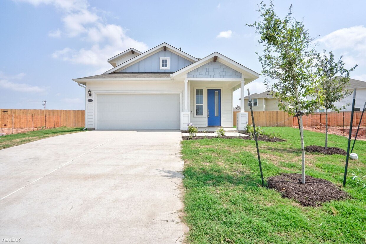 3 br, 2.5 bath House 130 Hidden Branch Cv House Rental in Maxwell