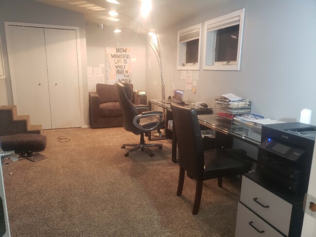 Foto del edificio - 5 Round Lake Trail