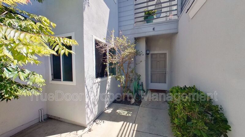 Primary Photo - 24481 Lantern Hill Dr