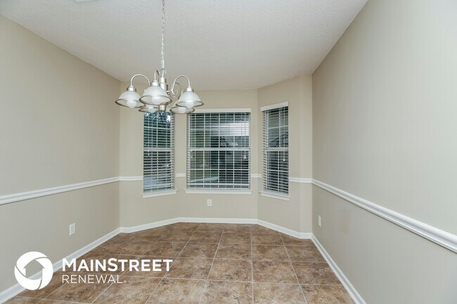 Foto del edificio - 6144 Idlewood Manor