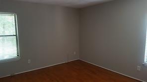 Building Photo - 2520 Huntingdon Chase