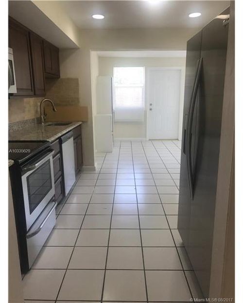 Foto del edificio - 5140 NE 18th Ave