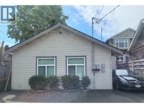 Building Photo - 135 Cambie St.