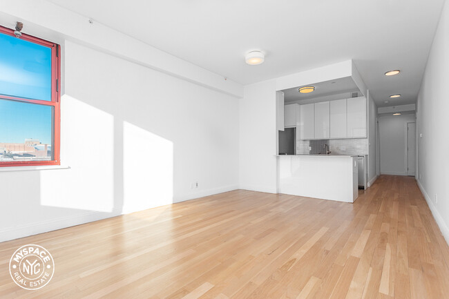 Foto del edificio - 1127 Flatbush Ave