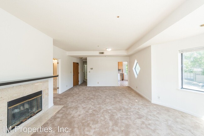 Building Photo - 3 br, 2 bath Apartment - 190 Cornwall St