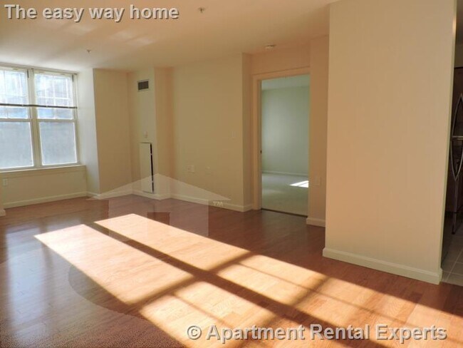 Photo - 632 Massachusetts Ave Apartment