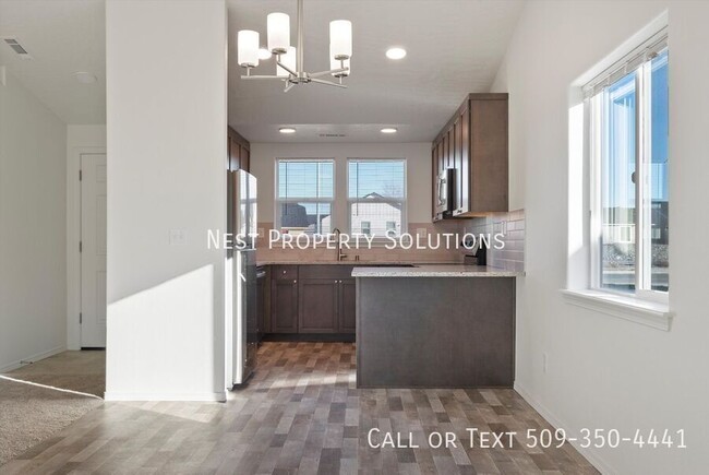 Building Photo - Brand New 3 Bed, 2 Bath Home in Moses Lake!