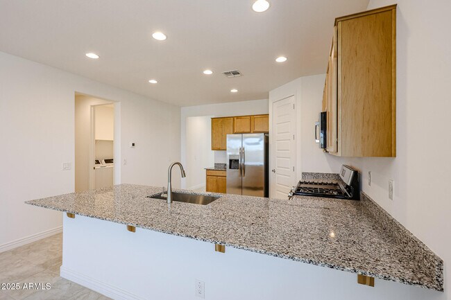 Foto del edificio - 5016 N 87th Ln