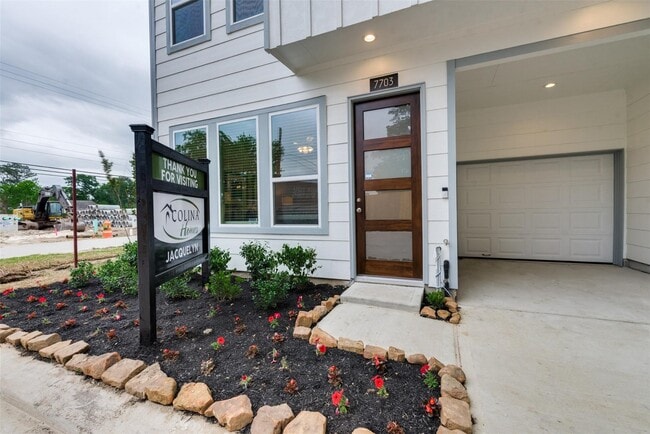 Building Photo - 7713 Rainbow Cl