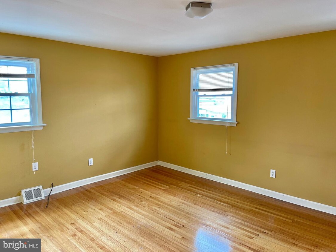 Foto principal - 6024 Westfield Ave