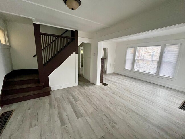 Foto del edificio - 415A Walnut St
