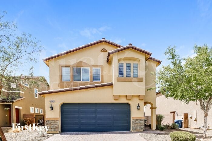 Foto principal - 2265 Sky Island Dr