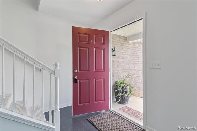 Building Photo - 21422 Navarra Dr