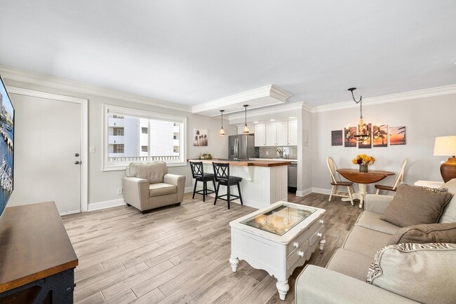 Building Photo - 3600 N Ocean Dr