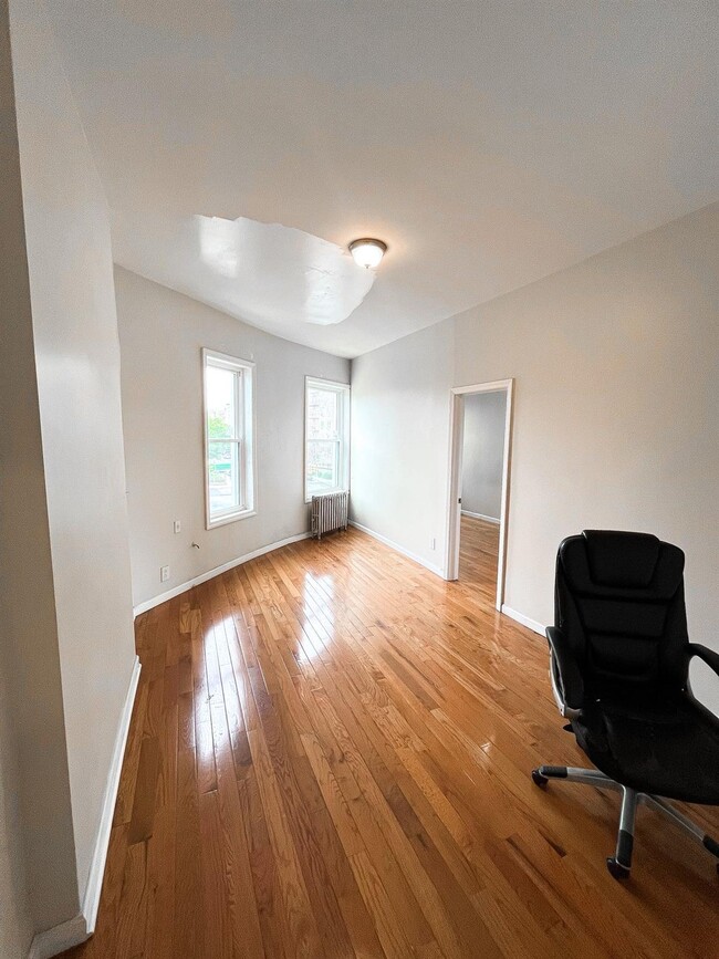 Building Photo - 3330 Avenue I