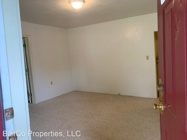 Foto del edificio - 2 br, 1 bath House - 420 South Cherry St 4...